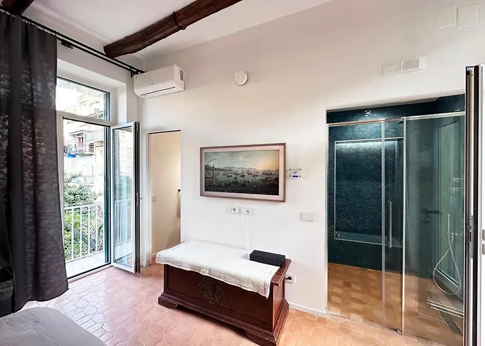 Duomo Terrace ナポリ