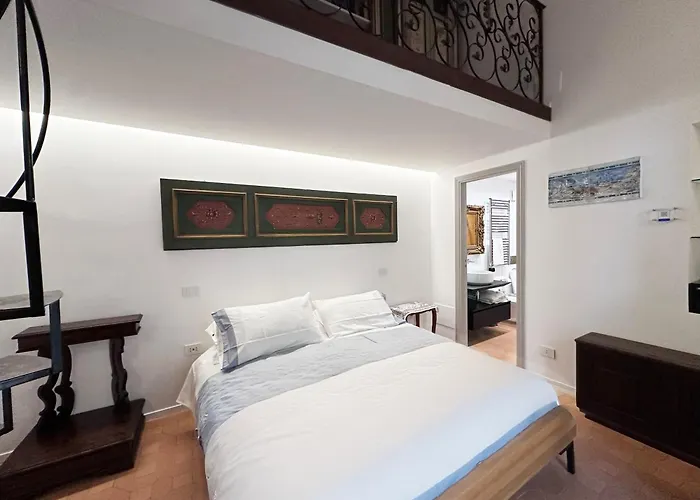 Duomo Terrace ナポリ