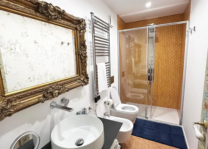 Duomo Terrace * ナポリ